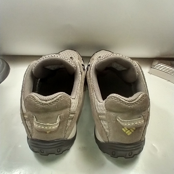 Columbia Redmond Trail Shoes BL3948-103 Women's sz 7.5. - Picture 4 of 10